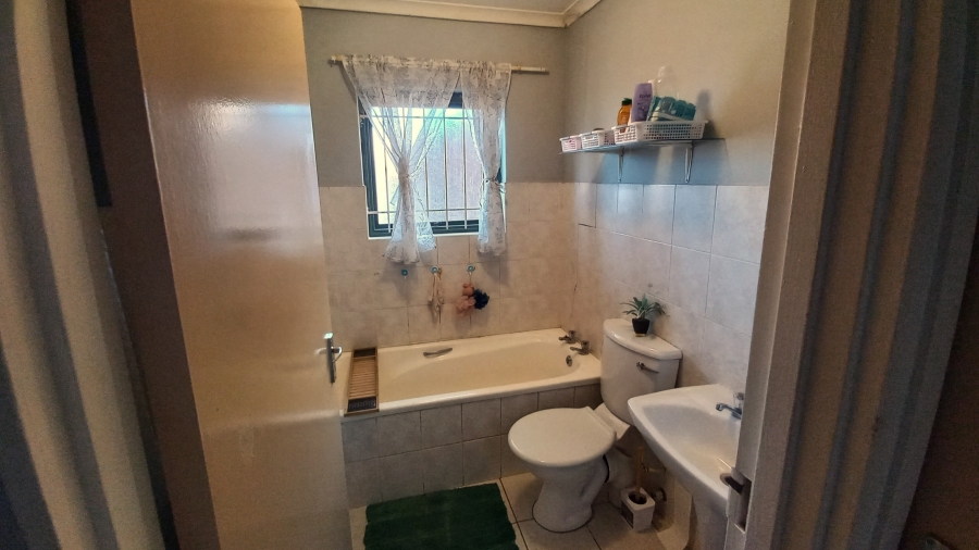 3 Bedroom Property for Sale in Vredenburg Western Cape